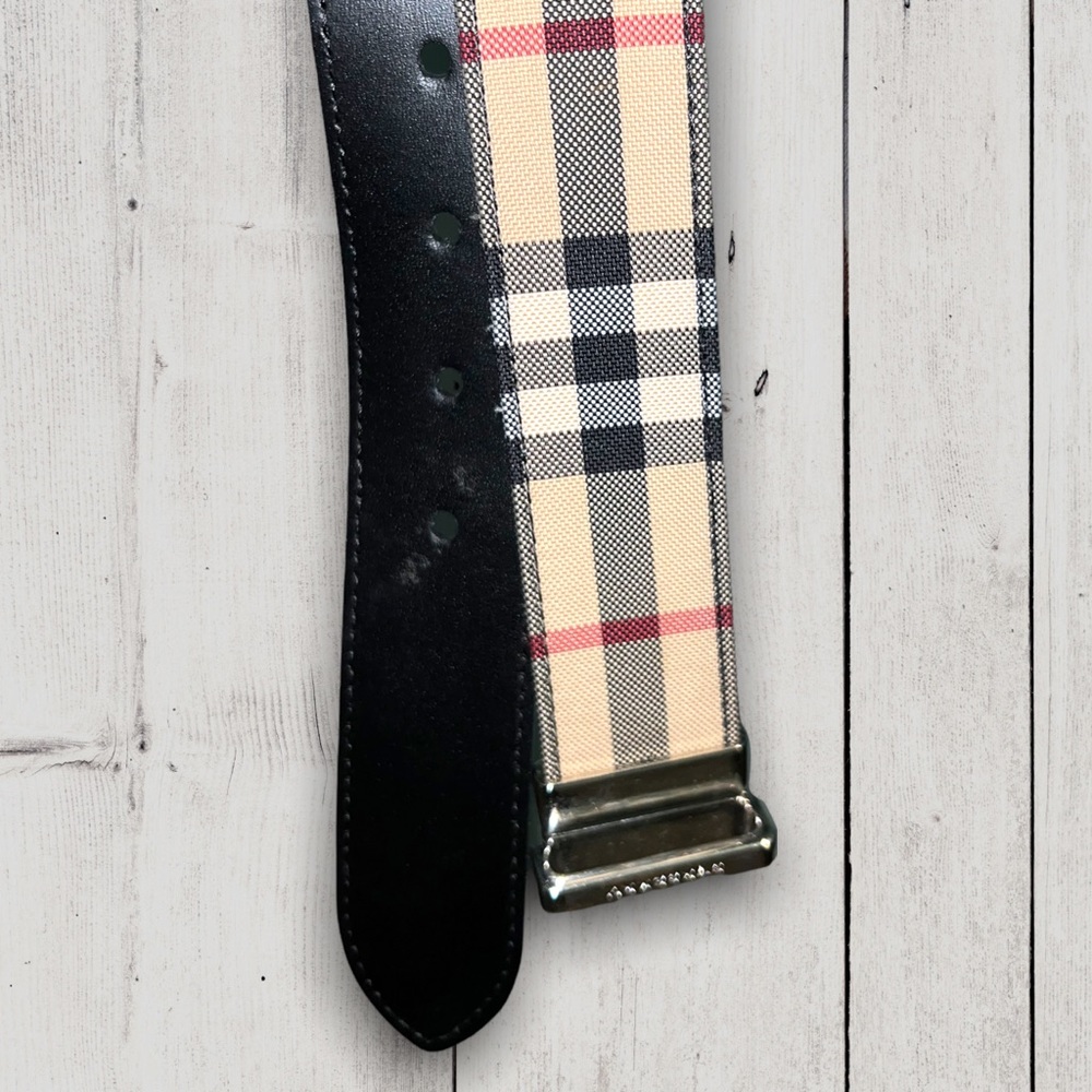 Men’s Burberry Belt Size Medium